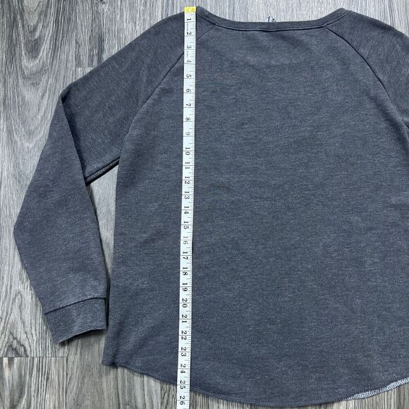 Artistry Studio Curved Hem Long Sleeve Crewneck Sweatshirt Size Medium Dark Gray - Picture 4 of 4
